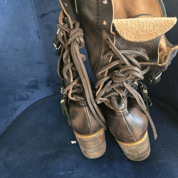 Freebird - Cora - Dark Brown Leather Ankle Boots - 10 - Picture 6 of 7